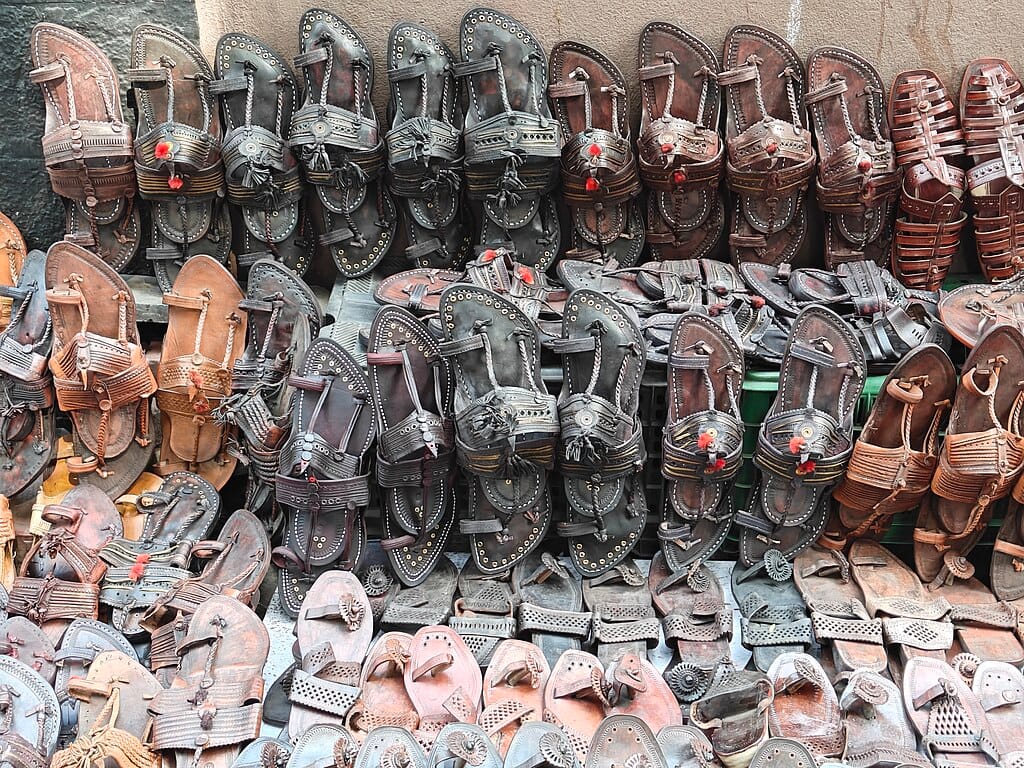 Things to Buy From Pune Trip - 10 Famous Items That Reflect the Soul of Pune 3 things to buy from pune, things to buy from pune trip, best things to buy from pune, famous things to buy in pune, pune shopping items, pune souvenirs, shopping in pune, pune local products, pune traditional items, what to buy from pune, pune famous shopping items, maharashtrian handicrafts pune, kolhapuri chappals pune, paithani sarees pune, puneri pagdi, bakarwadi pune, chitales bakarwadi, pune street shopping, laxmi road shopping pune, tulsi baug shopping pune