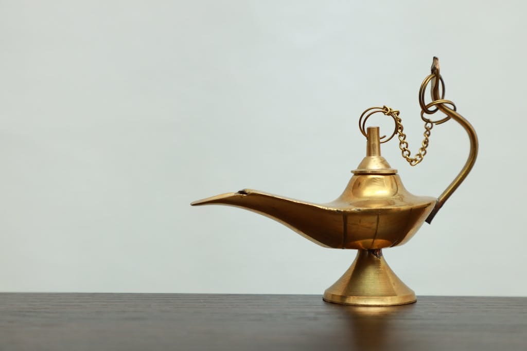 Things to Buy From Kolkata Trip - 10 Iconic Items You Must Bring Home 12 things to buy from kolkata, things to buy from kolkata trip, best things to buy from kolkata, kolkata shopping list, kolkata souvenirs, kolkata local products, bengal handloom sarees, bengali sweets to buy, terracotta handicrafts kolkata, dokra metal craft, shola pith craft, bengali jewelry, books to buy from kolkata, shopping in kolkata for tourists