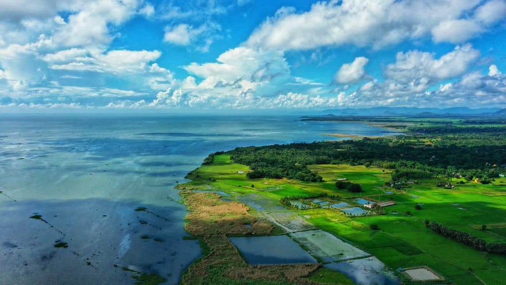largest lake in india, which is the largest lake in india, largest lake in india by area, largest freshwater lake in india, largest saltwater lake in india, chilika lake largest, wular lake freshwater, largest lake of india, indian geography lakes, biggest lake in india, largest inland saltwater lake in india