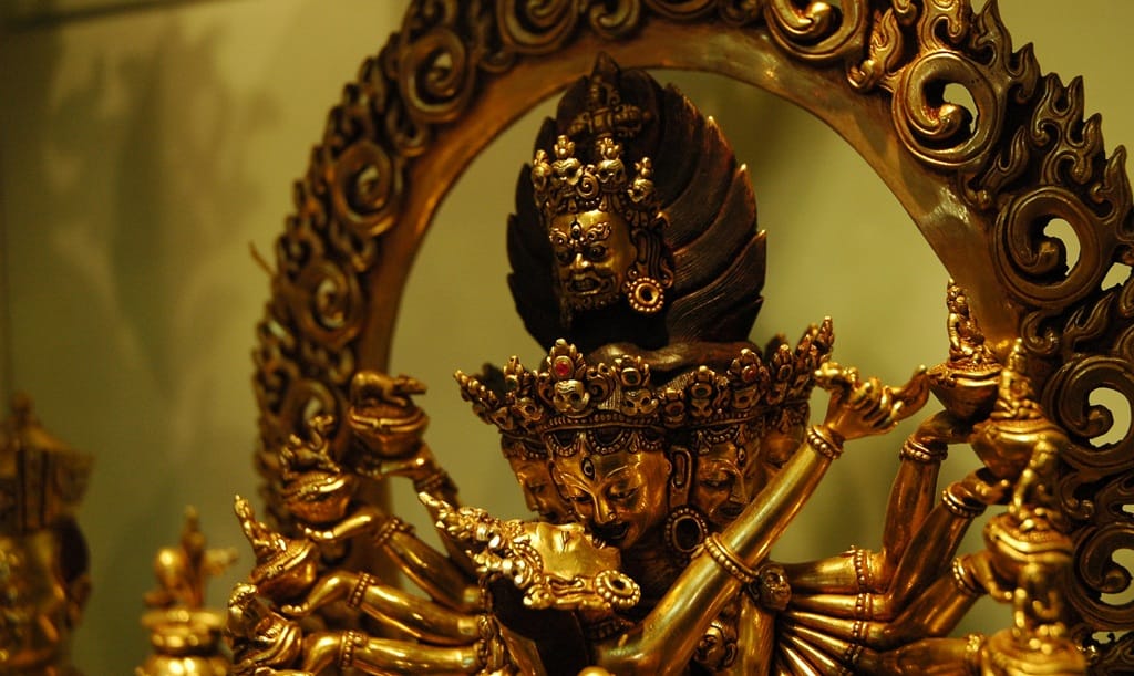 things to buy from kathmandu, things to buy from kathmandu trip, best things to buy from kathmandu, famous things to buy in kathmandu, kathmandu shopping items, kathmandu souvenirs, shopping in kathmandu, kathmandu handicrafts, pashmina shawls kathmandu, tibetan singing bowls, thangka paintings kathmandu, nepali silver jewelry, lokta paper products, nepali tea coffee, what to buy from kathmandu