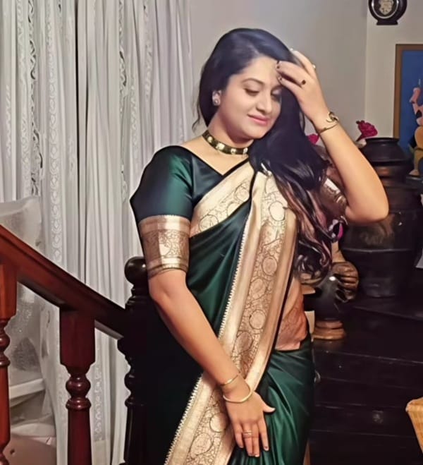 Ashwini Gowda Biography, Age, Relationship, Family, Career, Net Worth and More 3 ashwini gowda, ashwini gowda age, ashwini gowda husband, ashwini gowda movies, ashwini gowda family photos, ashwini gowda biography, ashwini gowda bigg boss, ashwini gowda son, ashwini gowda kannada actress, ashwini gowda tv serials